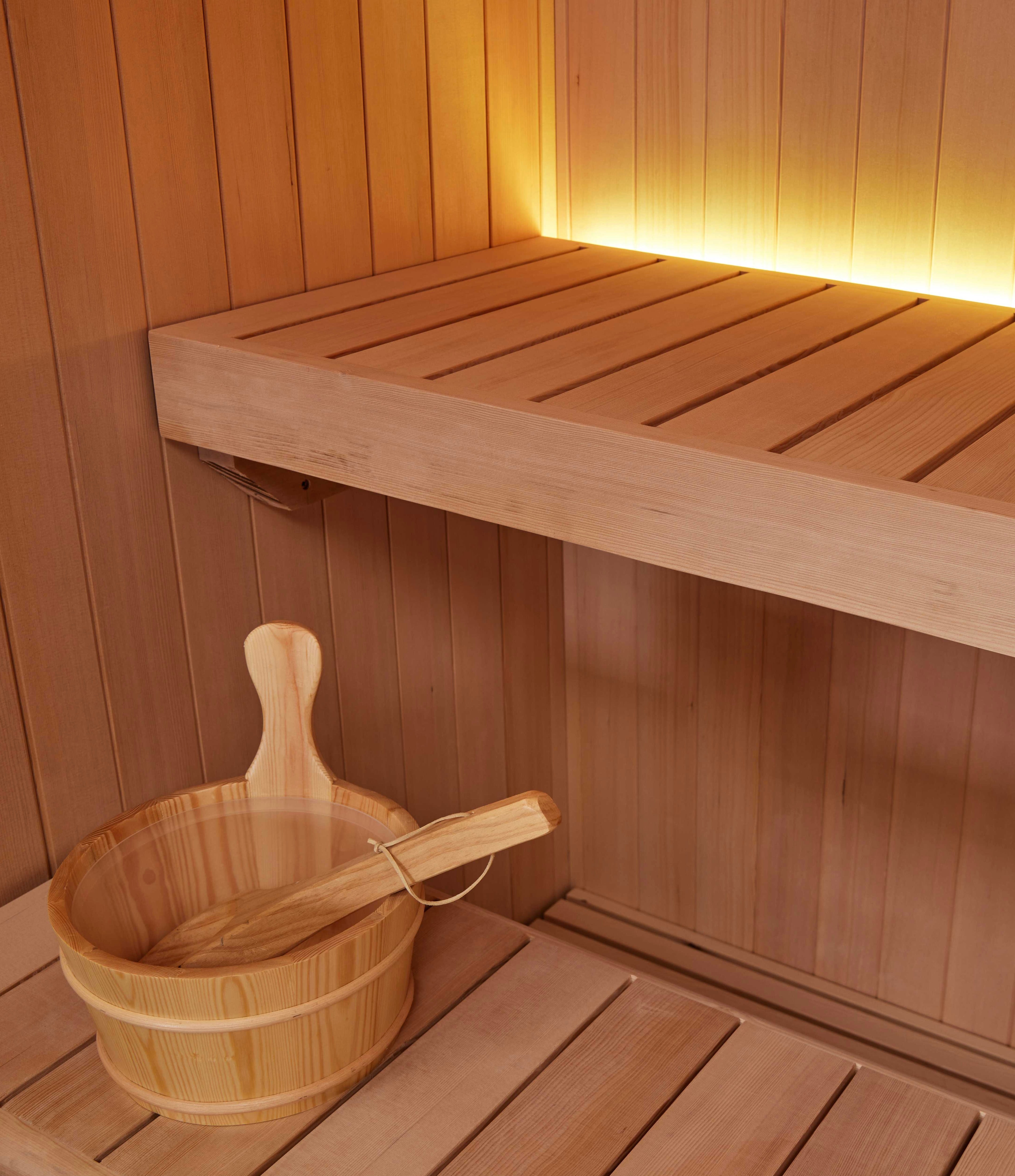 Lucent Max 6 Person Traditional Sauna